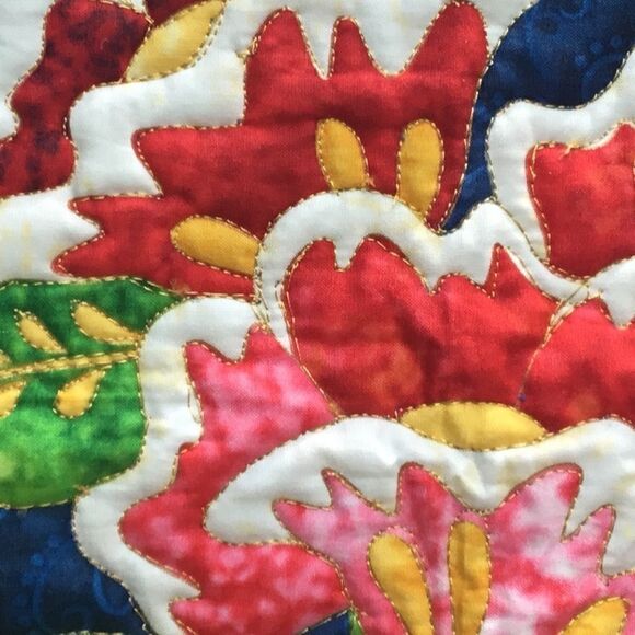 NWT. Hand Crafted Bright Flower Wall Hanging - Picture 4 of 6